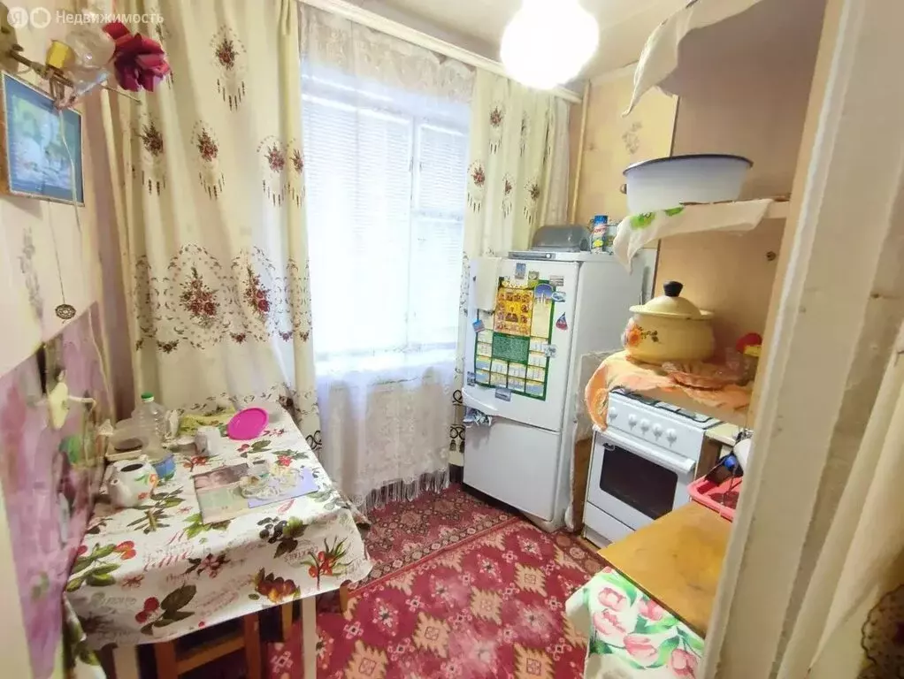 2-комнатная квартира: Салават, бульвар Салавата Юлаева, 45 (48.2 м) - Фото 0
