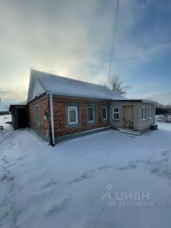 Дом в Тульская область, Ефремовский муниципальный округ, д. Левшино ... - Фото 1