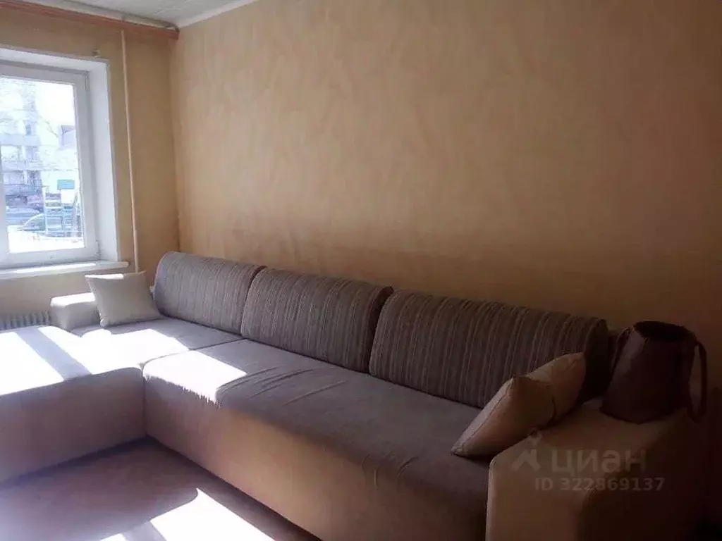 1-к кв. Белгородская область, Старый Оскол Макаренко мкр, 19 (39.0 м) - Фото 2