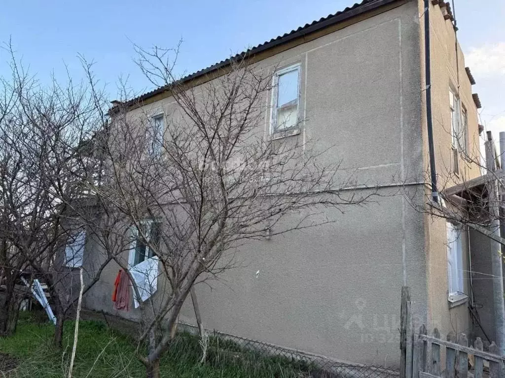 Дом в Крым, Феодосия муниципальный округ, Приморский пгт ул. Шевченко ... - Фото 1