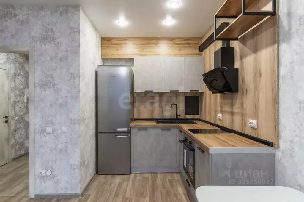 1-к кв. Тюменская область, Тюмень ул. Парада Победы, 17 (43.6 м) - Фото 1