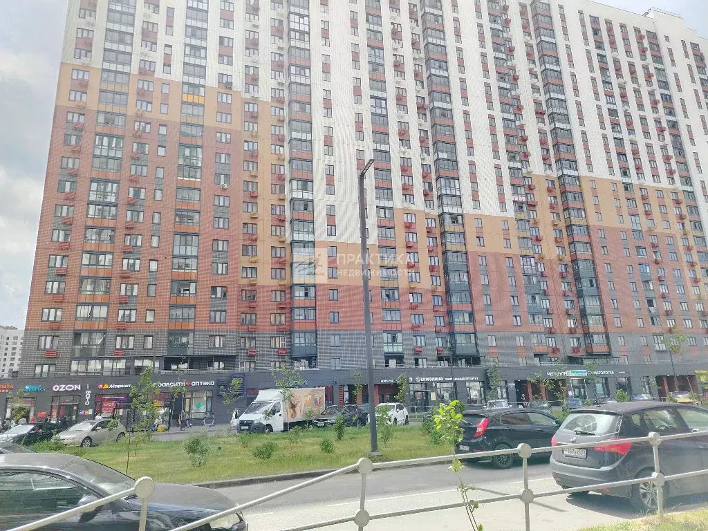 Продается 3-комнатная квартира - Фото 2