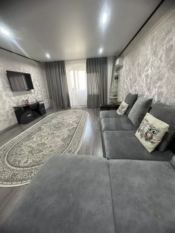 1-к. квартира, 50 м, 5/9 эт. - Фото 1