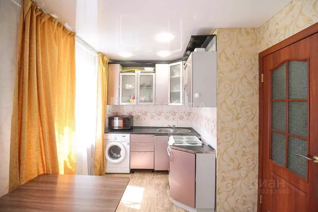 3-к кв. Алтайский край, Барнаул ул. Георгия Исакова, 174 (60.4 м) - Фото 0