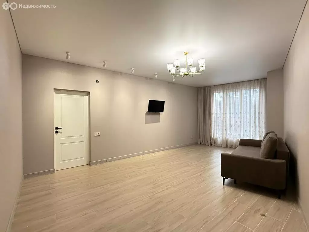 2-комнатная квартира: Нальчик, улица Тлостанова, 32 (67.2 м) - Фото 0