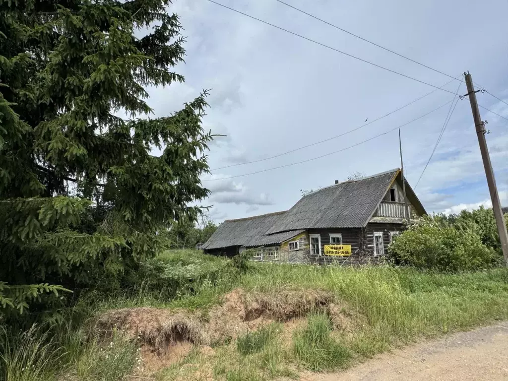 Дом в Псковская область, Дедовичский район, Вязьевская волость, д. ... - Фото 1