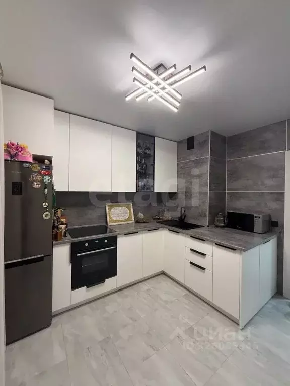 1-к кв. Татарстан, Альметьевск ул. Бигаш, 139 (40.0 м) - Фото 1