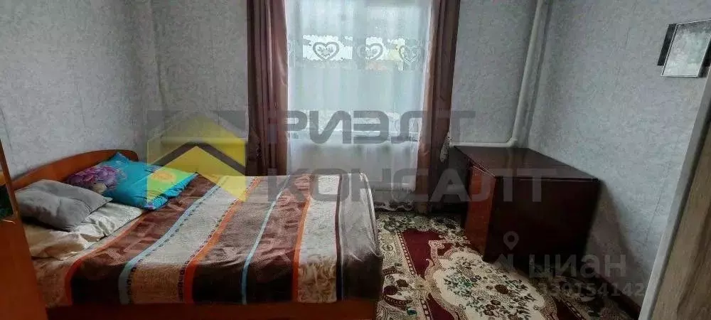 Дом в Омская область, Москаленки рп ул. Зеленая, 18 (100 м) - Фото 1