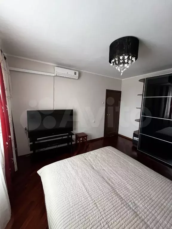 2-к. квартира, 60 м, 18/22 эт. - Фото 1
