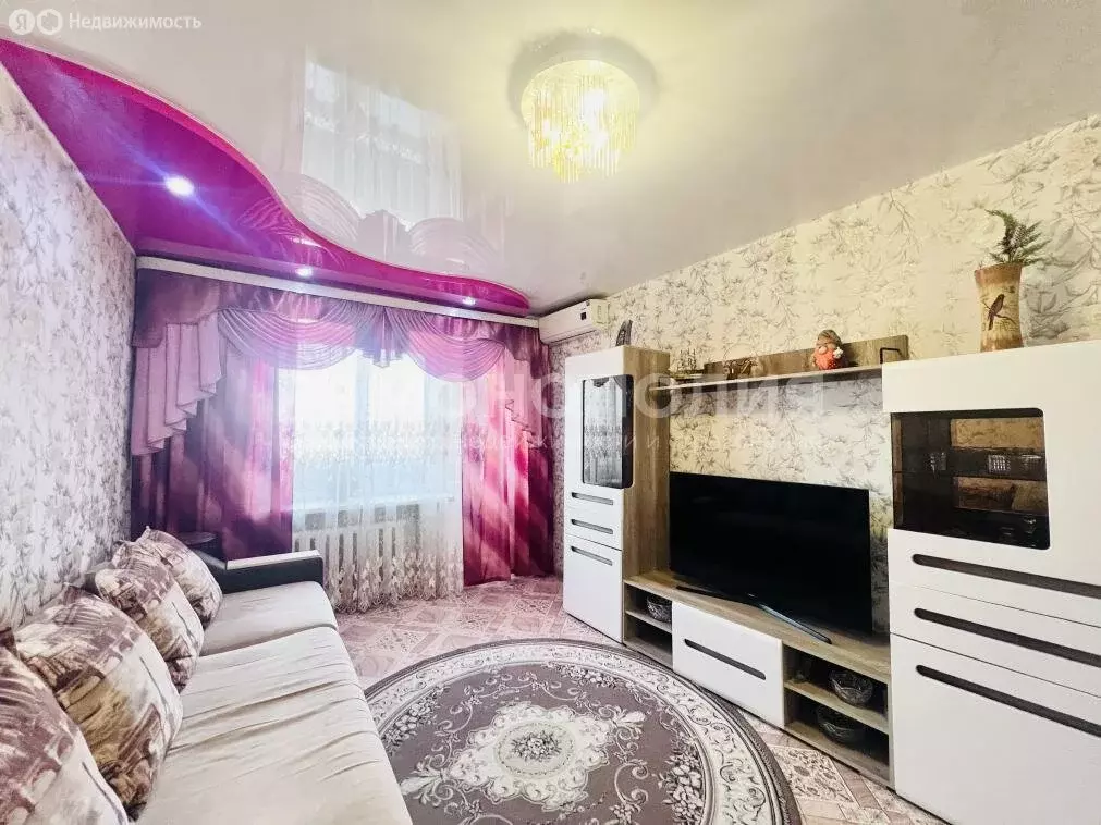 2-комнатная квартира: Белогорск, улица Кирова, 304 (45.8 м) - Фото 1