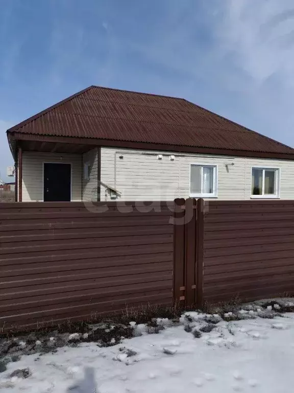 Дом в Белгородская область, Вейделевка рп ул. Каштановая, 7 (70 м) - Фото 1