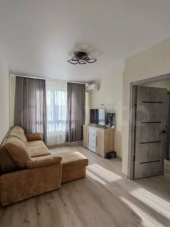 1-к. квартира, 40 м, 23/24 эт. - Фото 1