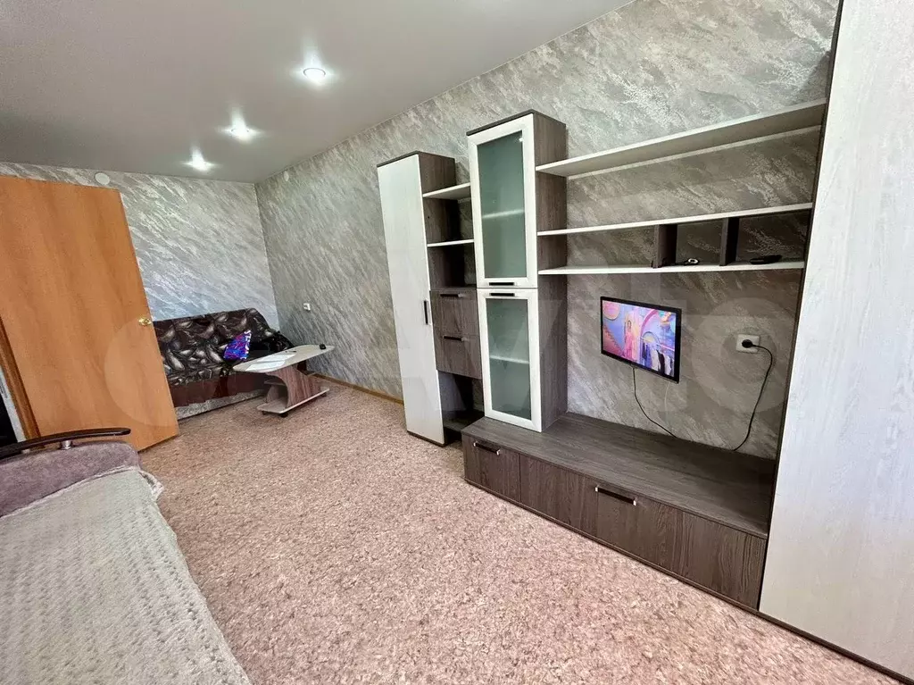 1-к. квартира, 38 м, 4/9 эт. - Фото 1