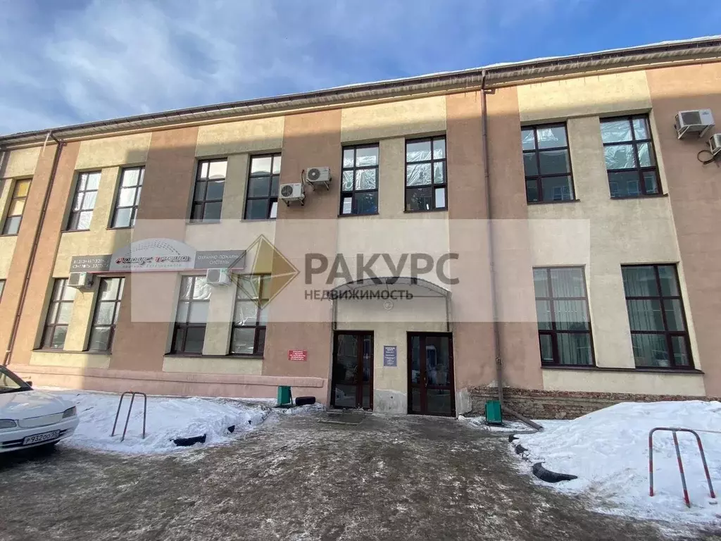 Помещение свободного назначения в Омская область, Омск просп. Карла ... - Фото 1