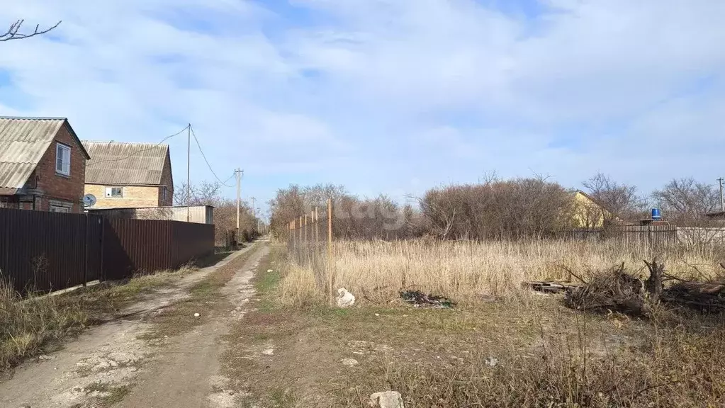 Участок в Краснодарский край, Ейское городское поселение, пос. ... - Фото 0