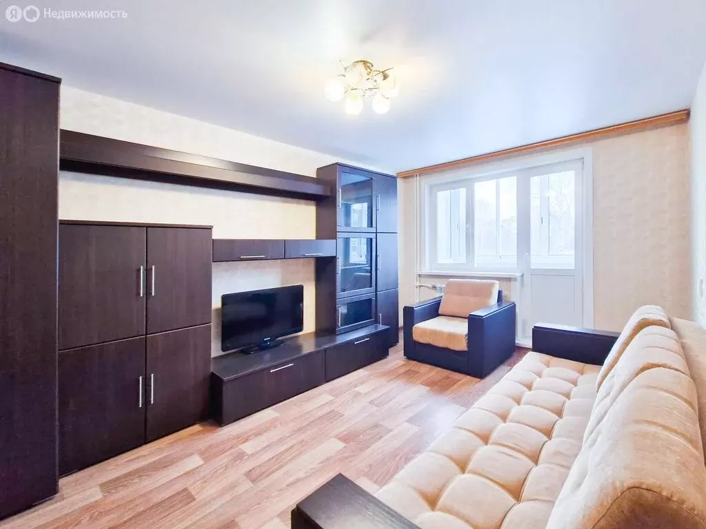 2-комнатная квартира: Первоуральск, улица Сакко и Ванцетти, 14 (46.3 ... - Фото 2