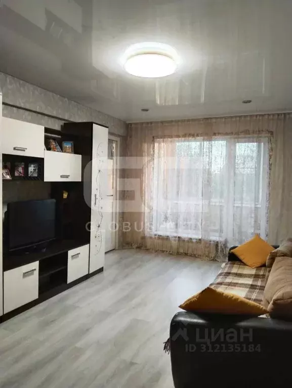 2-к кв. Брянская область, Брянск ул. Красной Гвардии, 22 (44.5 м) - Фото 0