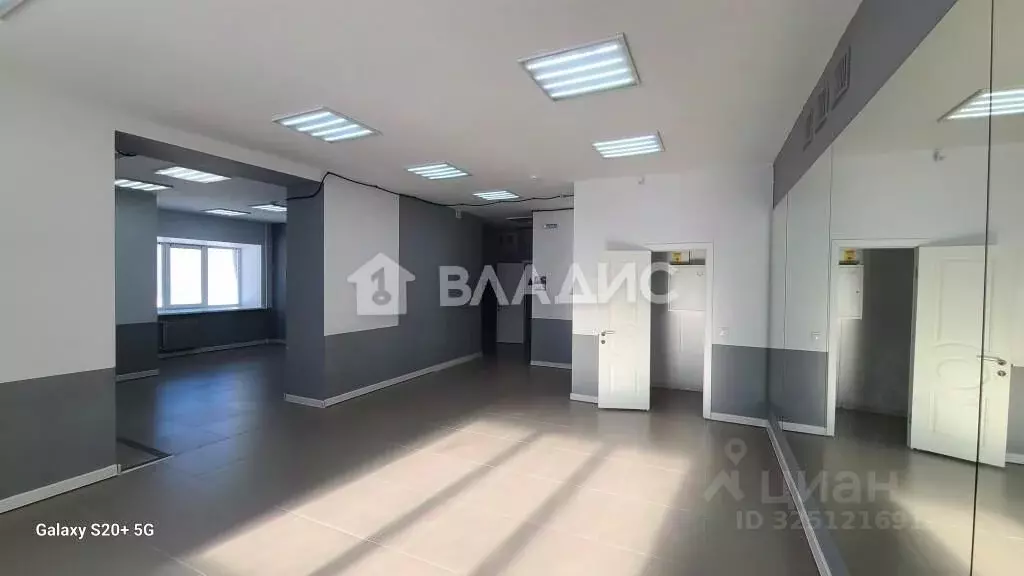 Помещение свободного назначения в Владимирская область, Ковров ул. ... - Фото 2