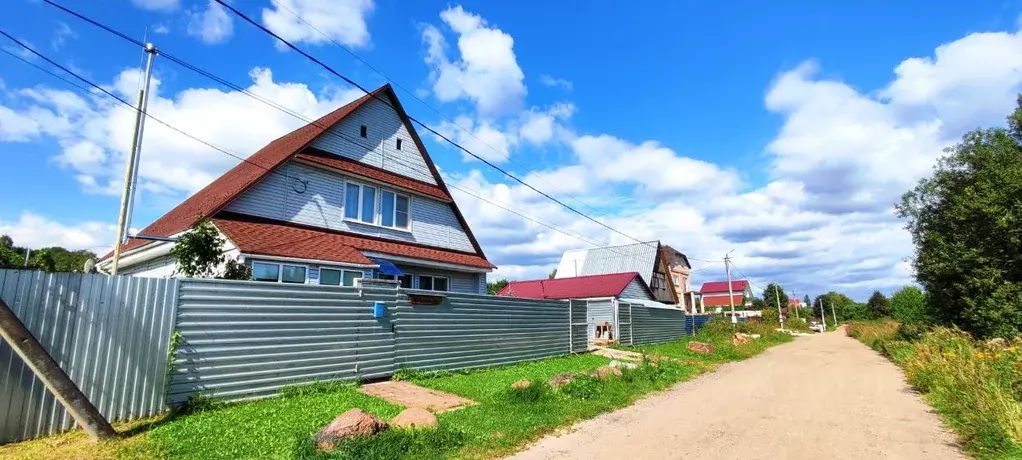 Дом в Ярославская область, Тутаев Средняя ул., 31А (122 м) - Фото 1