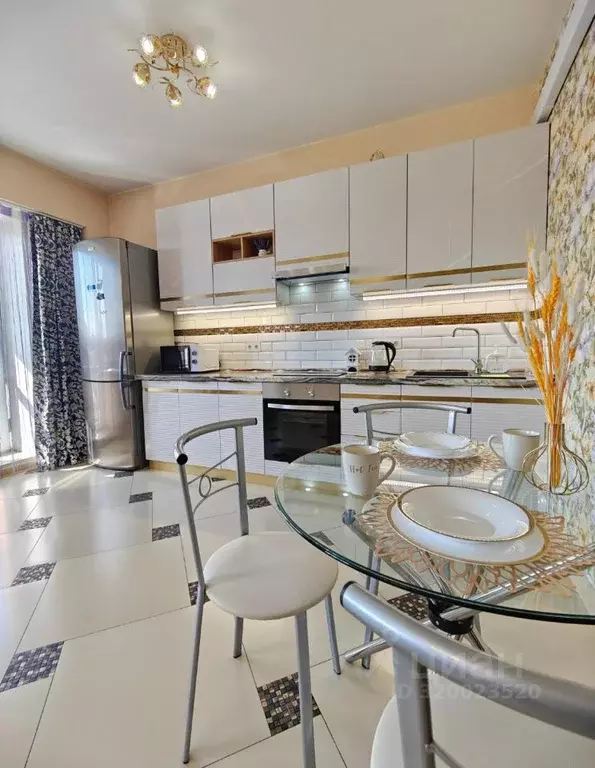 1-к кв. Иркутская область, Иркутск проезд Юрия Тена, 17 (53.0 м) - Фото 1