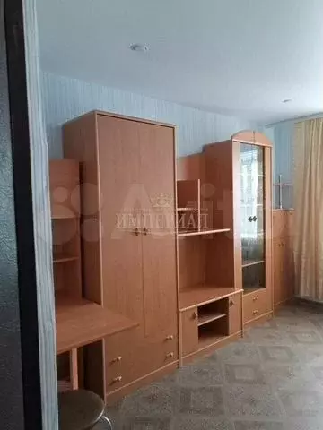 Комната 11 м в 6-к., 3/3 эт. - Фото 0