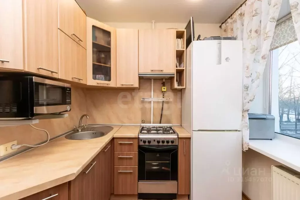 2-к кв. Тюменская область, Тюмень ул. Мира, 33 (40.9 м) - Фото 1