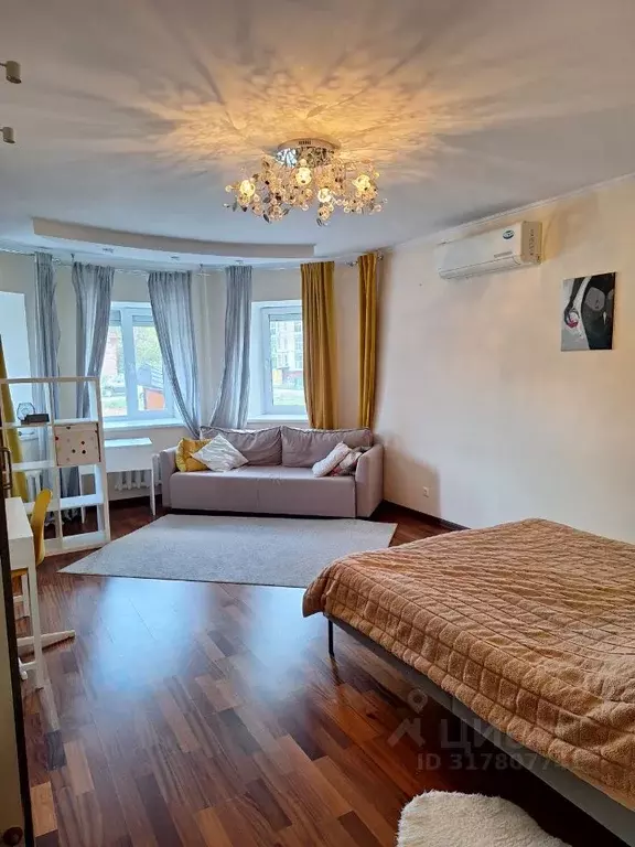 1-к кв. Татарстан, Казань ул. Гарифа Ахунова, 14 (54.0 м) - Фото 0