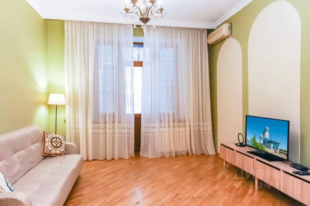 1-к кв. Краснодарский край, Краснодар Красная ул., 78 (55.0 м) - Фото 1