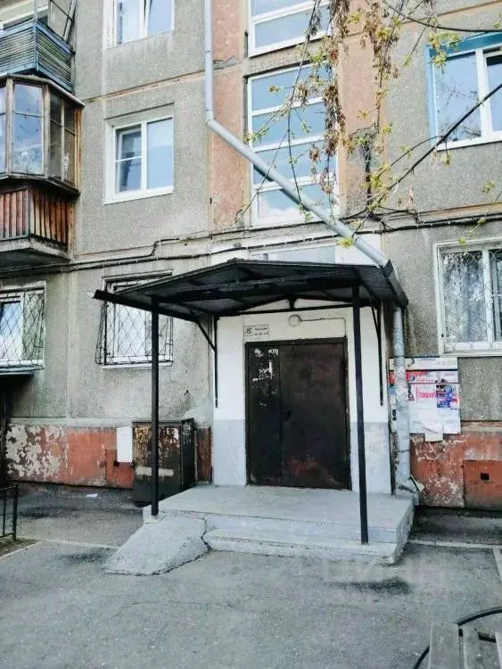2-к кв. Иркутская область, Иркутск ул. Баумана, 204 (45.7 м) - Фото 0