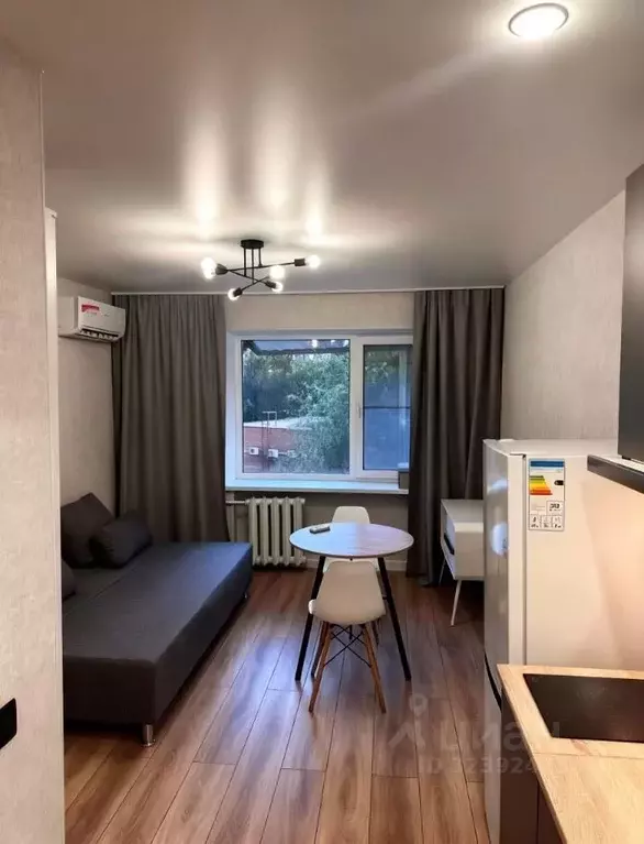 Студия Ростовская область, Ростов-на-Дону просп. Ленина, 81/8 (18.0 м) - Фото 1