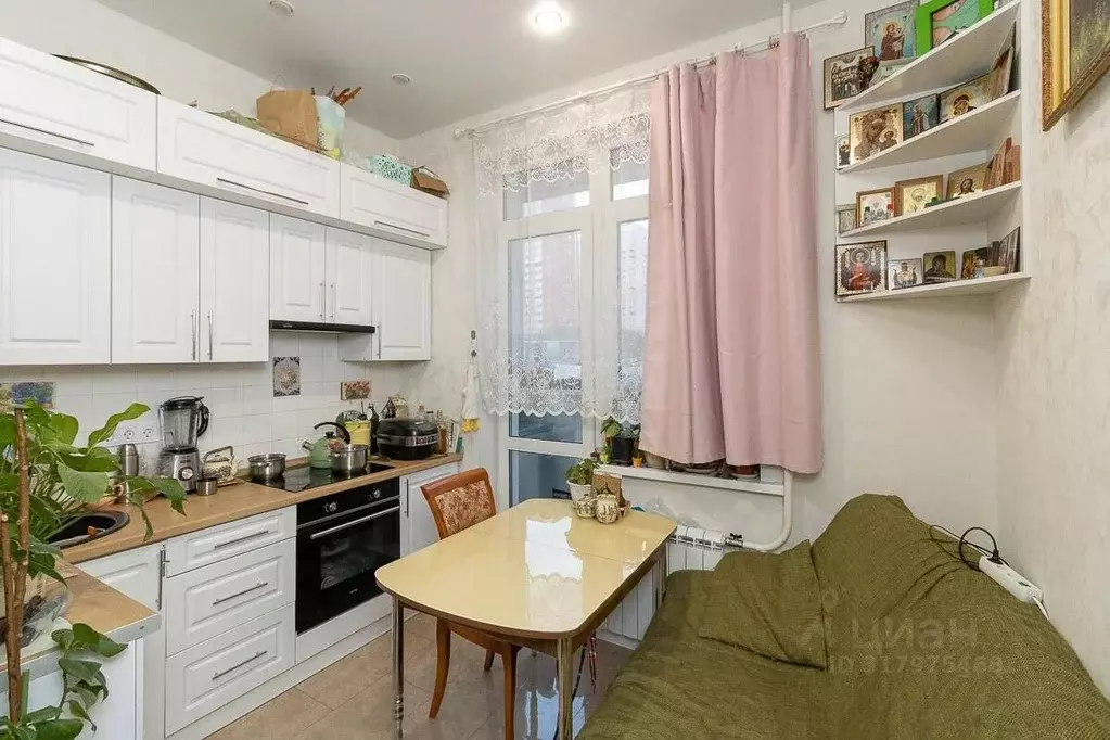2-к кв. Владимирская область, Владимир ул. Нижняя Дуброва, 51 (50.0 м) - Фото 0