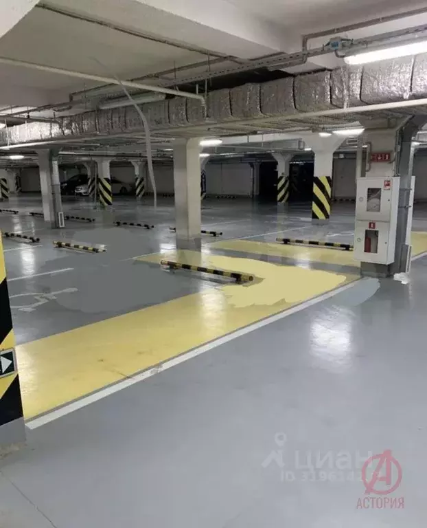 Гараж в Краснодарский край, Новороссийск ул. Исаева, 1 (18 м) - Фото 1