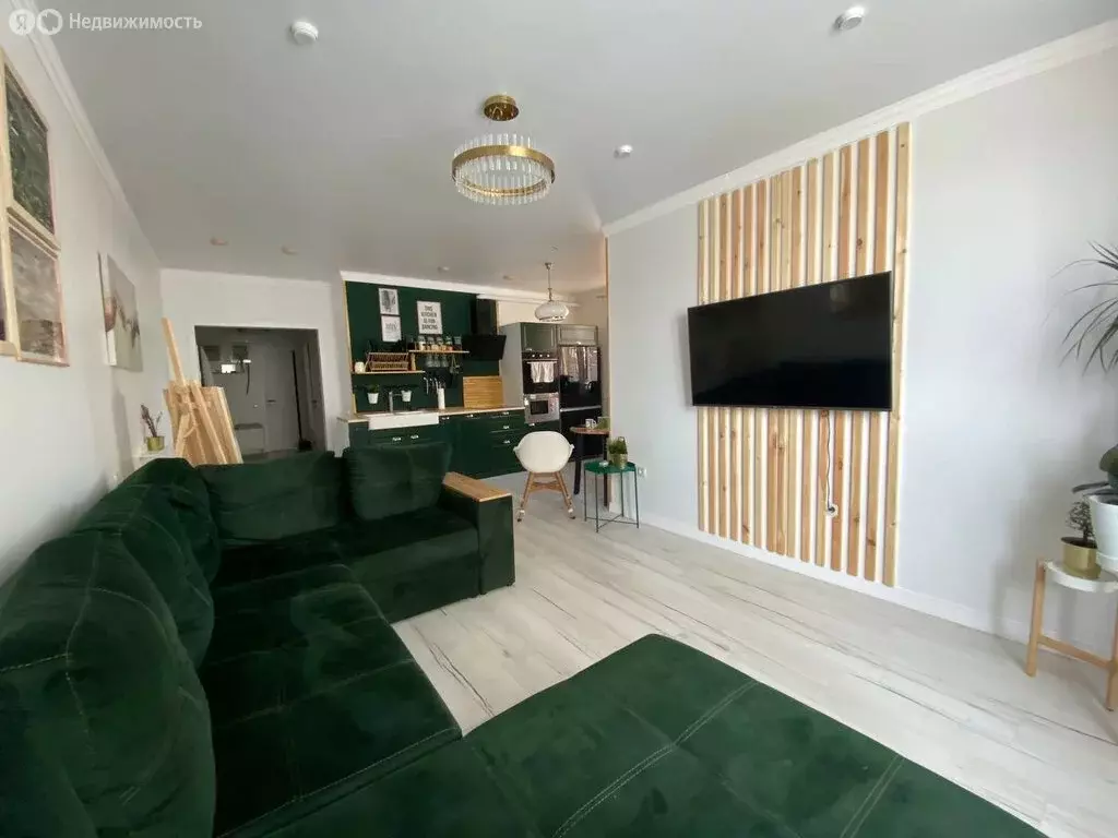 3-комнатная квартира: Краснодар, Командорская улица, 6к1 (72.9 м) - Фото 1