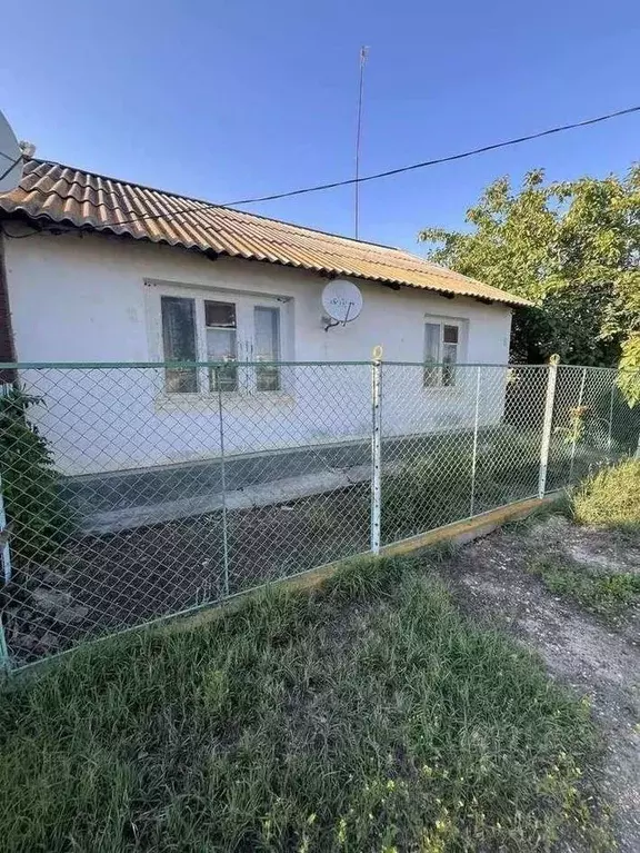 3-к кв. Астраханская область, с. Икряное ул. Мира, 64 (56.3 м) - Фото 1