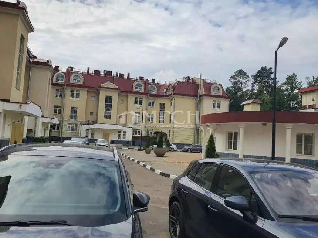 Продается 5-комнатная квартира - Фото 1