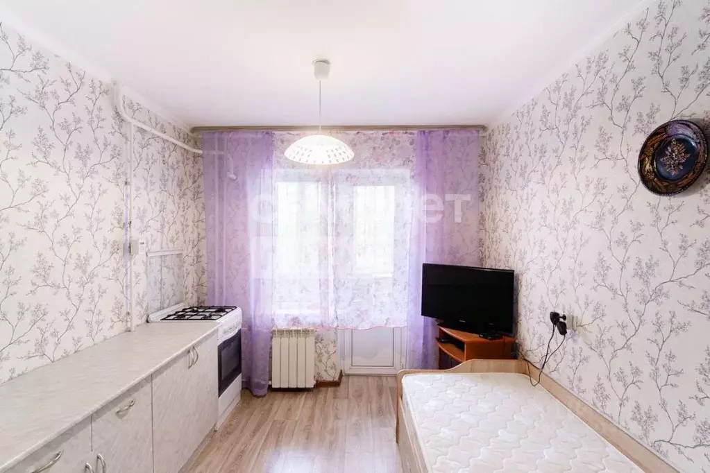 1-к кв. Омская область, Омск ул. Ядринцева, 24 (33.4 м) - Фото 0