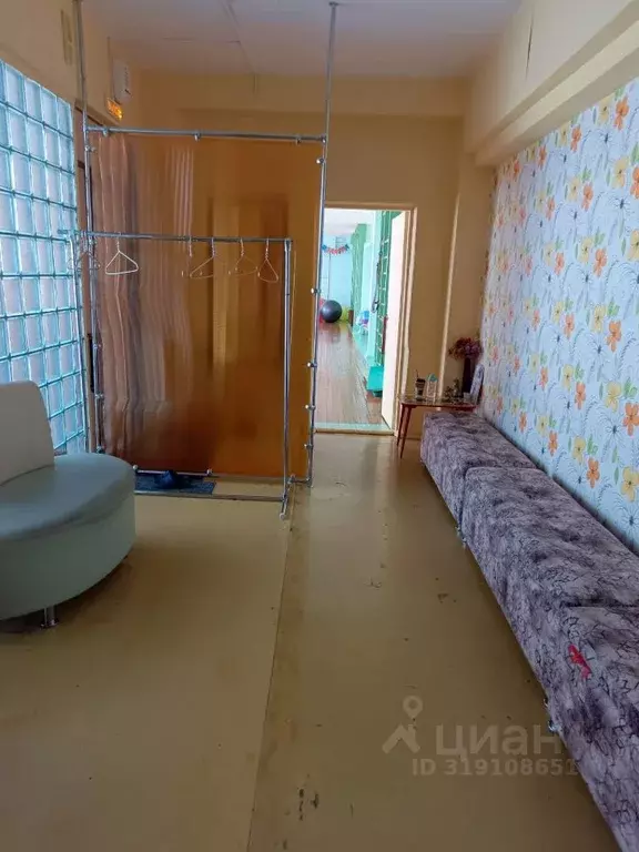 Помещение свободного назначения в Иркутская область, Братск Энергетик ... - Фото 0