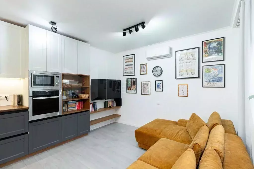 5-к кв. Тюменская область, Тюмень ул. Газовиков, 79 (147.0 м) - Фото 1