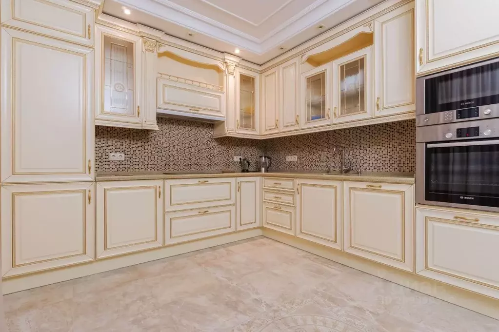 3-к кв. Санкт-Петербург Полтавский проезд, 2 (86.2 м) - Фото 0