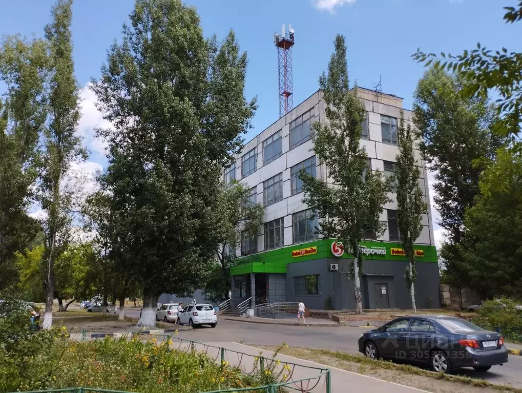 Помещение свободного назначения в Самарская область, Тольятти ул. Лизы ... - Фото 1