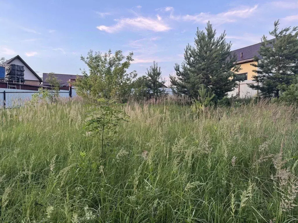 Участок в Белгородская область, Старый Оскол Лесная Поляна мкр,  (15.6 ... - Фото 0