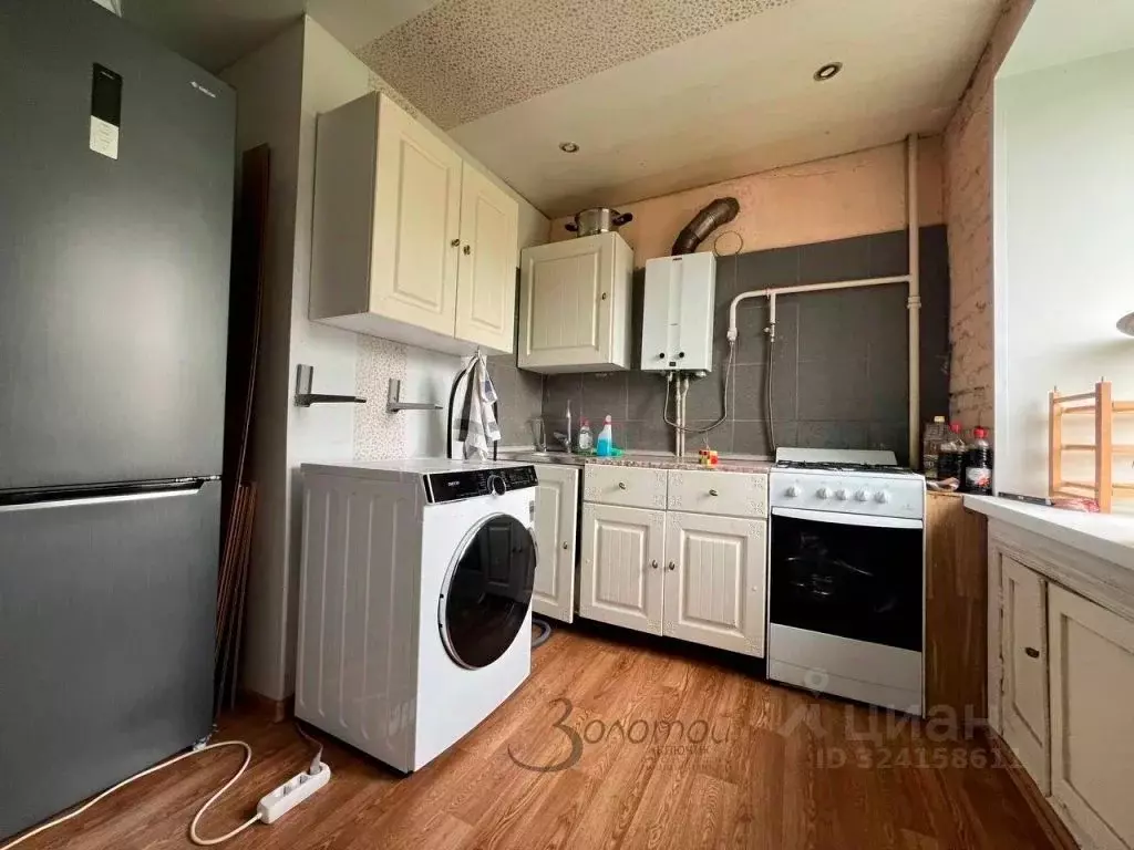 1-к кв. Нижегородская область, Дзержинск Октябрьская ул., 64 (41.6 м) - Фото 1