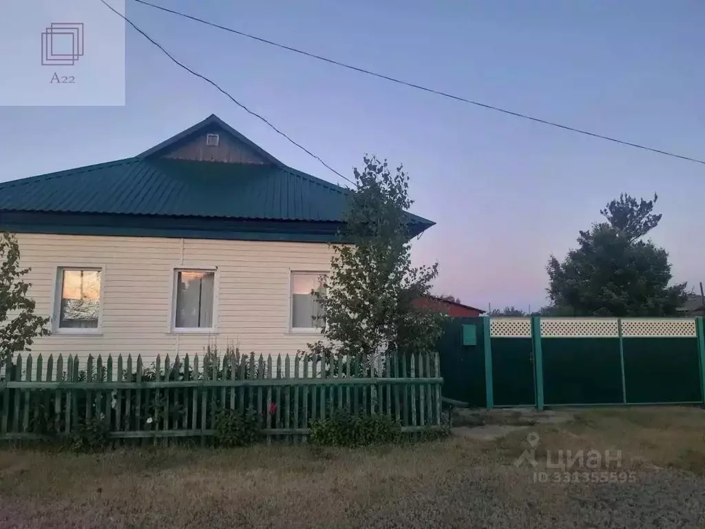 Дом в Алтайский край, Рубцовский район, Веселоярский сельсовет, с. ... - Фото 1