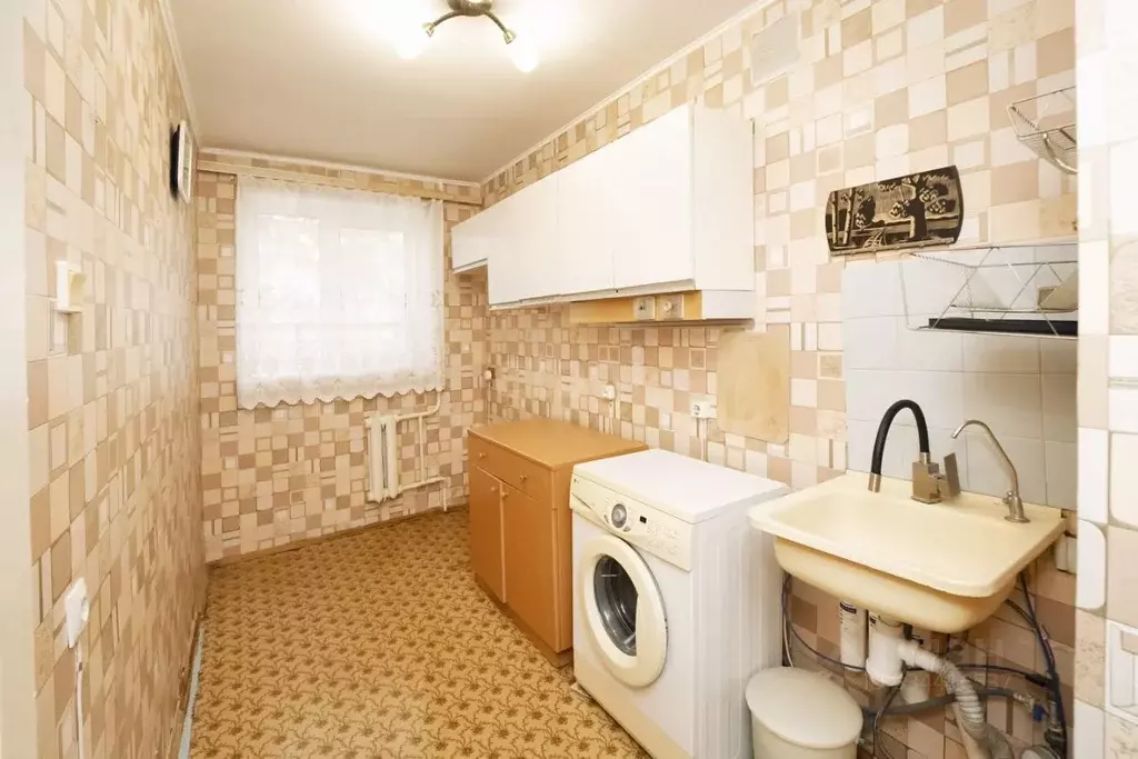 2-к кв. Тюменская область, Тюмень ул. Ватутина, 24 (42.3 м) - Фото 1