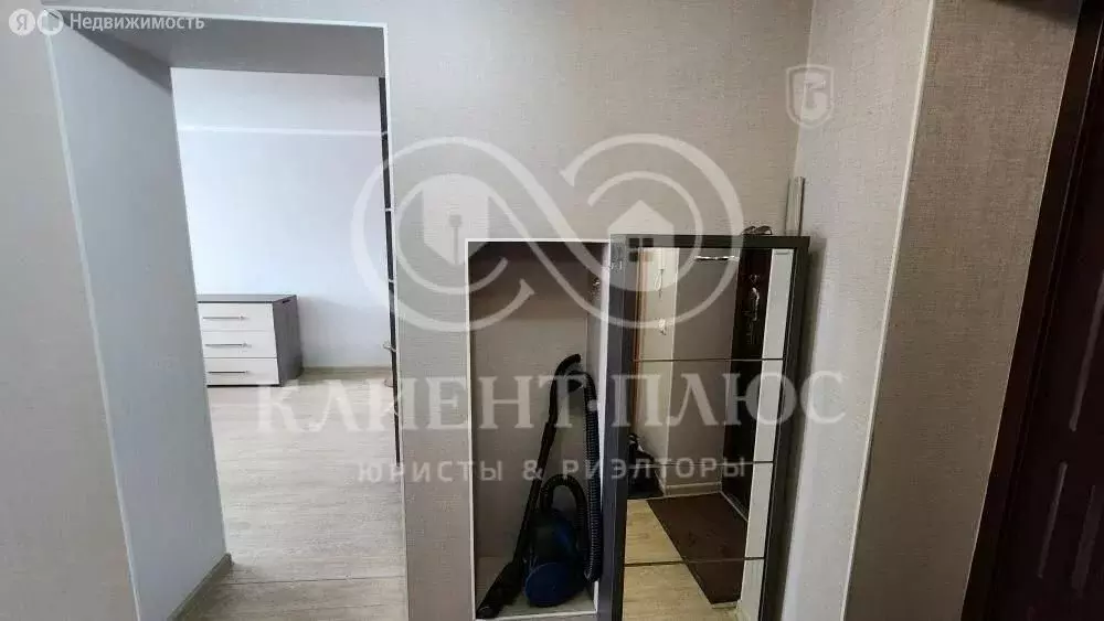 1-комнатная квартира: Южно-Сахалинск, улица Ленина, 312 (30 м) - Фото 1