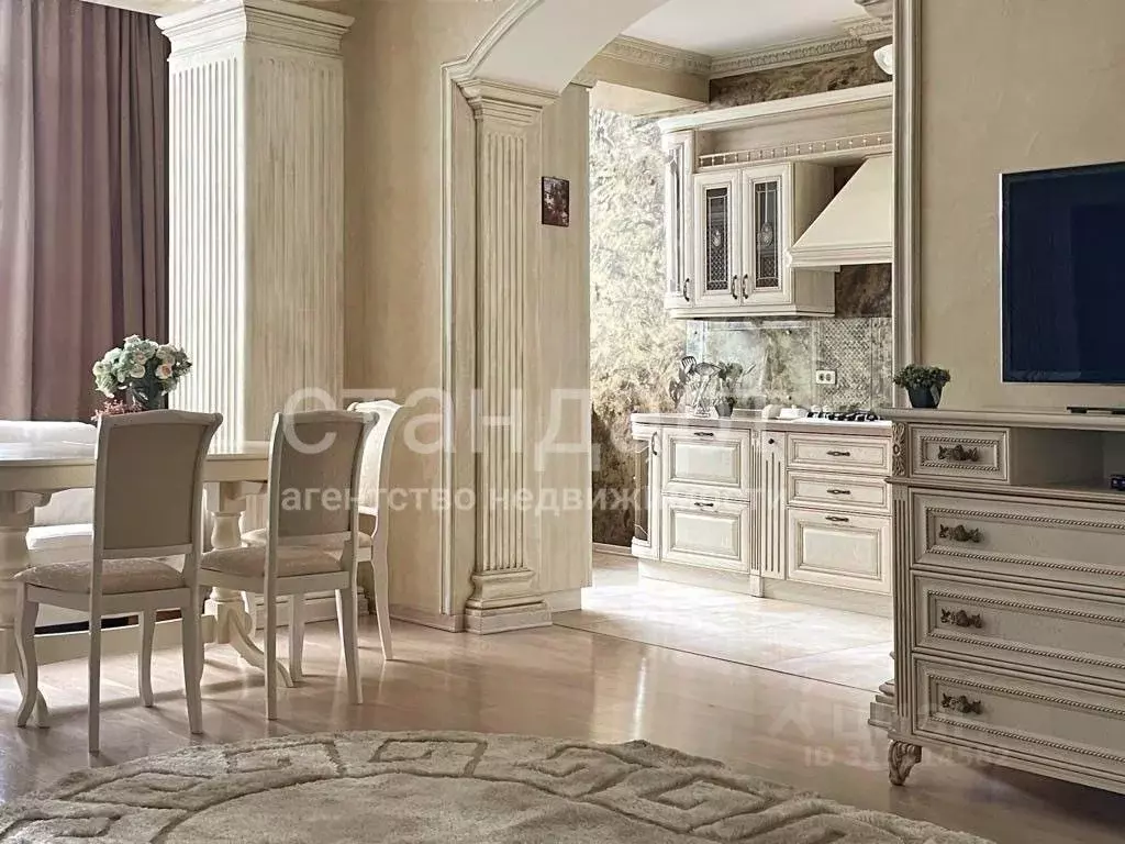 3-к кв. Ставропольский край, Ессентуки Баталинская ул. (100.0 м) - Фото 1