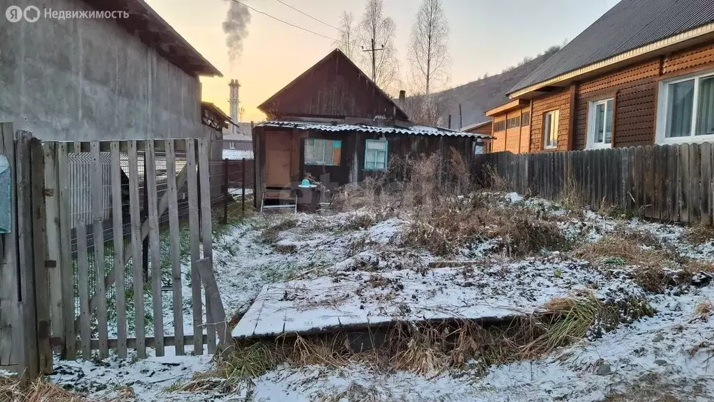 Дом в Горно-Алтайск, улица Шуклина (25.1 м) - Фото 1