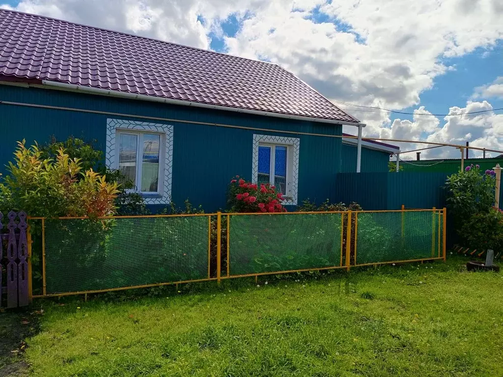 Дом в Омская область, Саргатское рп ул. 8 Марта (59 м) - Фото 2