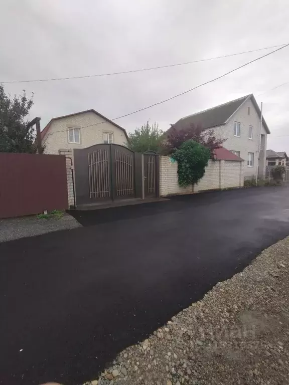 Дом в Ставропольский край, Михайловск Шпаковский район, заезд Салют, ... - Фото 2
