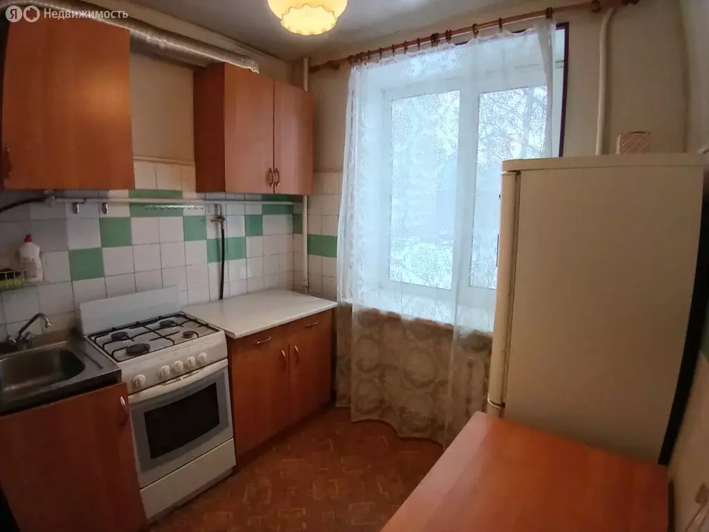 2-комнатная квартира: посёлок Шушары, Школьная улица, 4 (42 м) - Фото 0